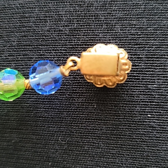 Vintage faceted glass bead 18" necklace blue and green box clasp wire strung - Picture 5 of 7